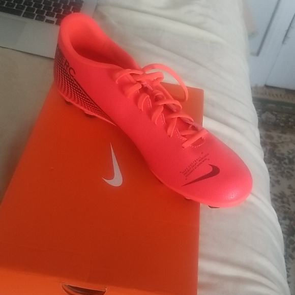 Nike Soccer shoes mercurial - Picture 3 of 4
